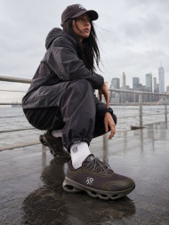 On Cloudsolo x LOEWE Black