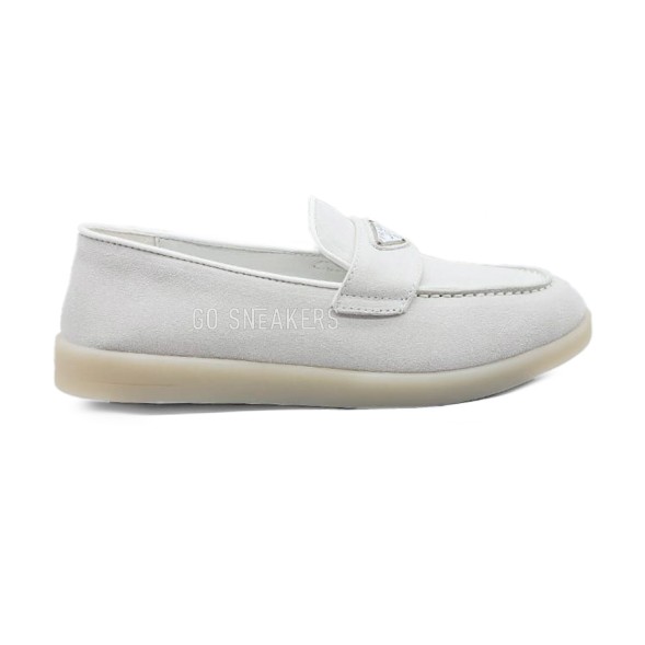 Женские мокасины Prada Mocassins Suede White