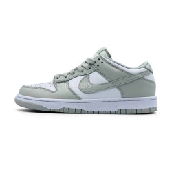 Nike SB Dunk Low White
