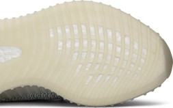Adidas Yeezy Boost 350 V2 &#039;Cloud White Reflective&#039;