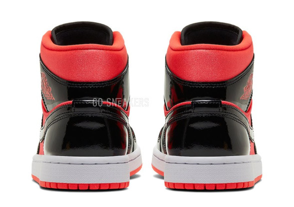 Унисекс кроссовки Nike Air Jordan 1 Mid Hot Punch Black